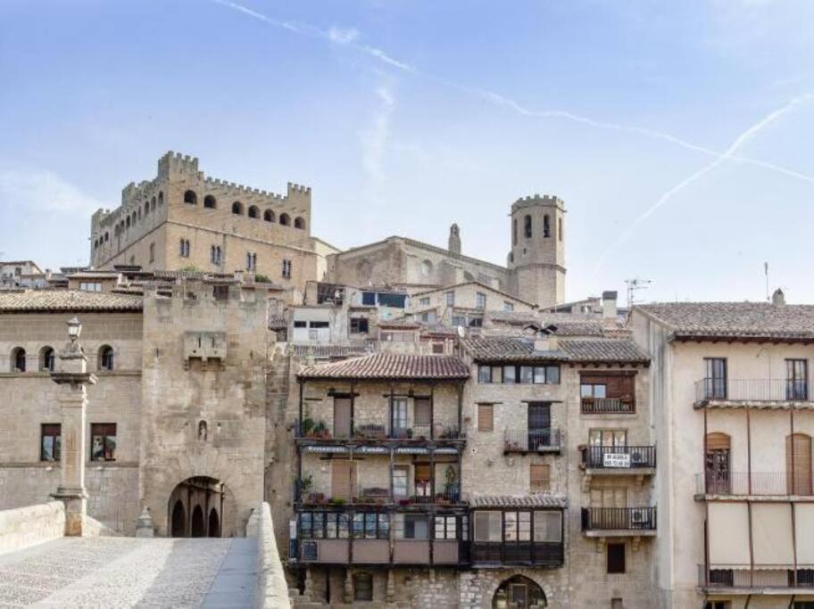 Casa Nemesio, Enclave Y Vistas Excepcionales Apartment Valderrobres Bagian luar foto